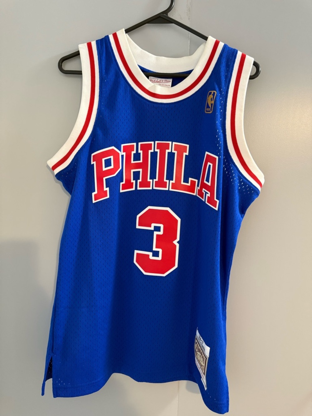 Mitchell & Ness Blue White Red Swingman Jersey Collar